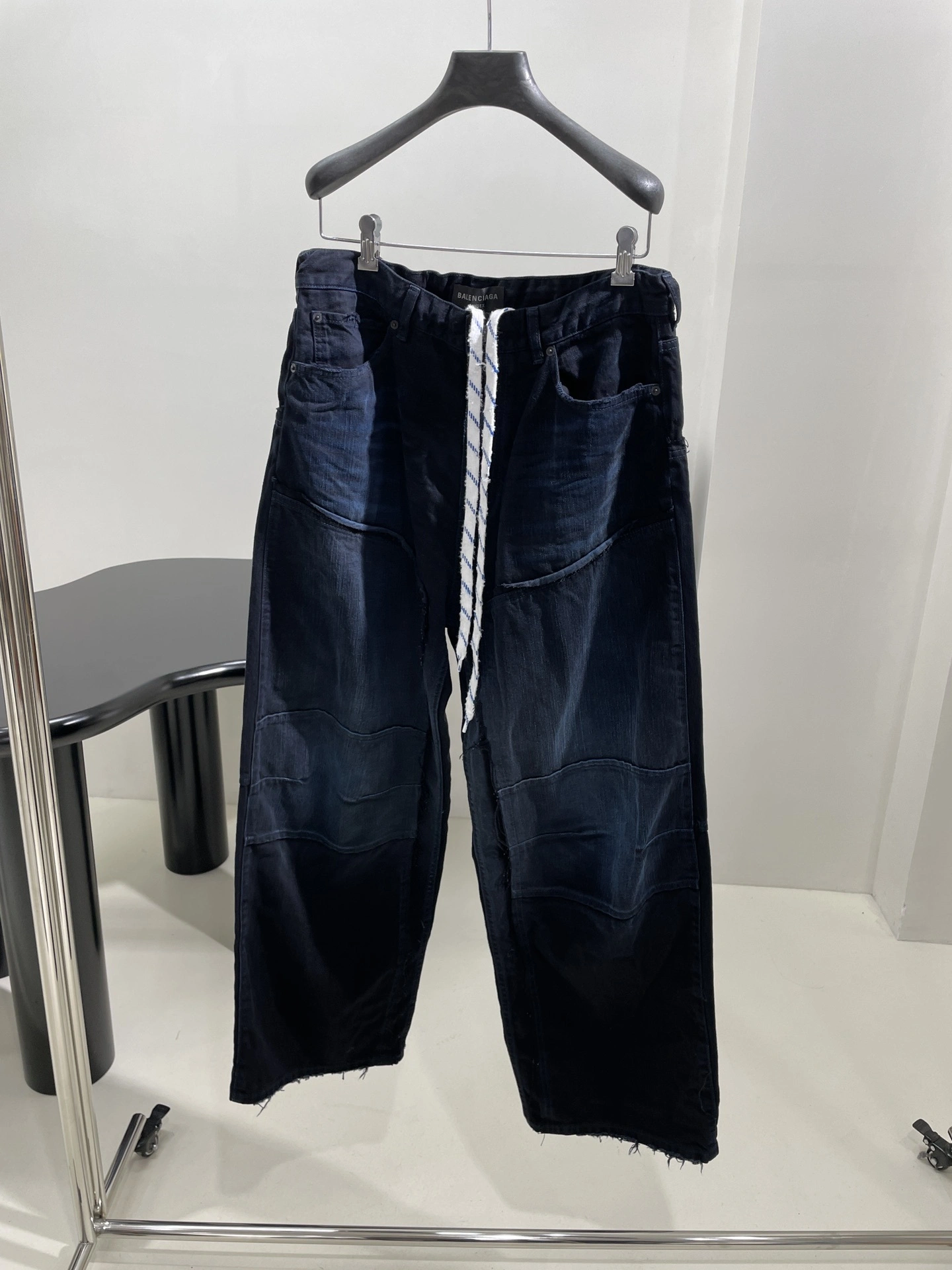 wg.luxury- 218593i16 item:D-F244K1807